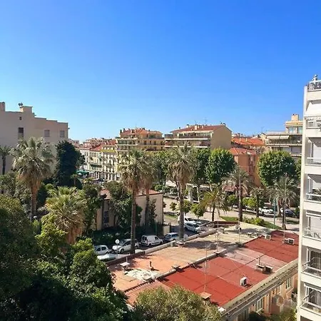 Chateauneuf Jardin Bioves Μεντόν